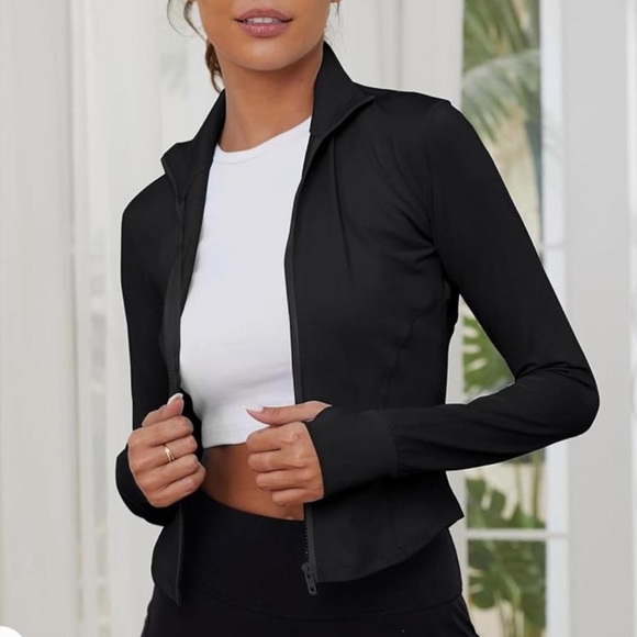 Amazon workout jacket - Picture 2 of 4
